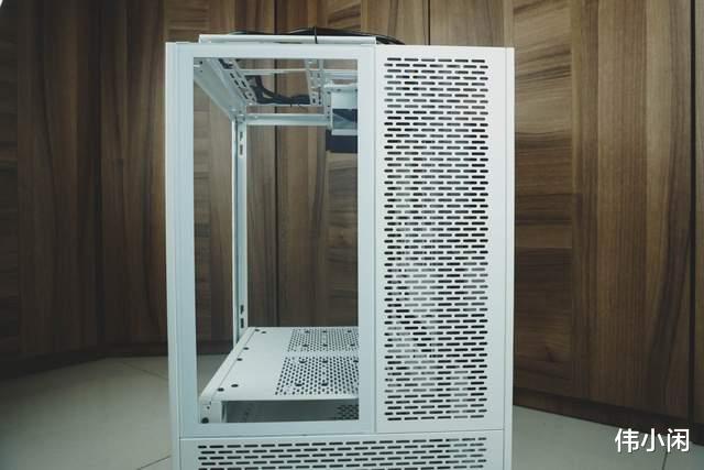 机箱|什么?连机箱都有升级空间了?这组电脑配件升级有趣