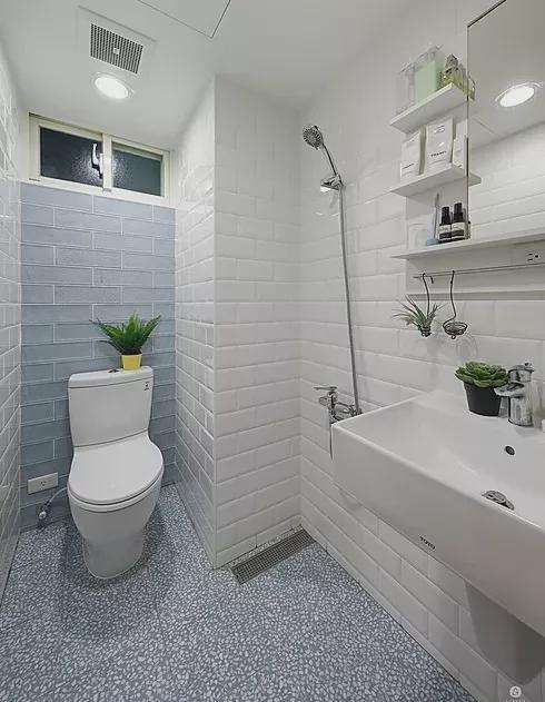 为照顾孩子，82㎡老房改出3室2厅，打造出最适合中国人开放式厨房