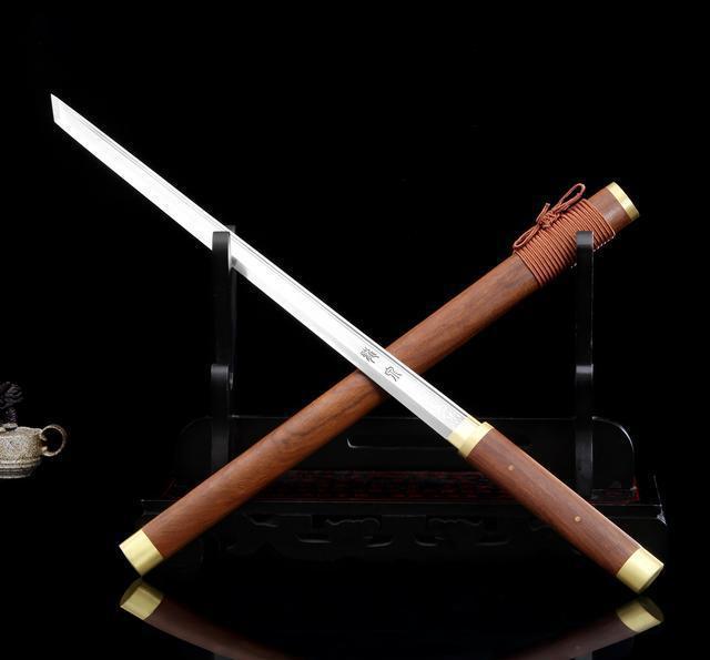 神剑|日本传说中的各种神剑，究竟是什么关系？