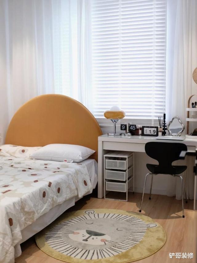 年轻小夫妻的“穷装”,比精装修还要精致,网友看完都不淡定了