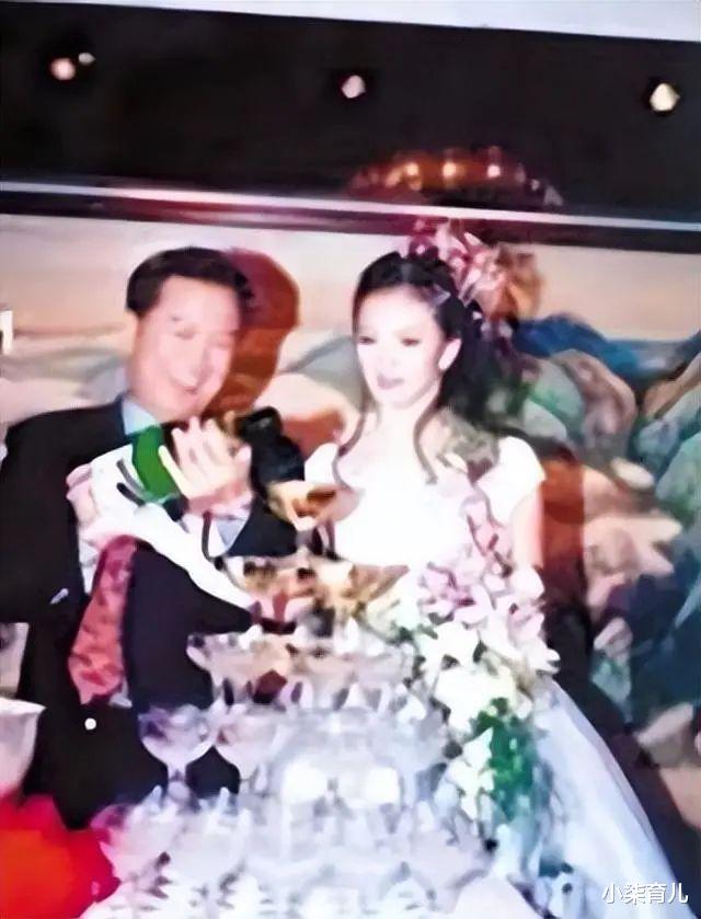 王艳|家住故宫旁,拥有“顶配人生”,“晴格格”还需要出来拍戏“打工”?