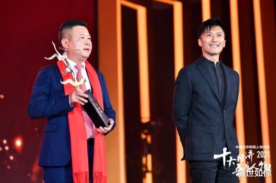 谢霆锋|谢霆锋代言国货20年，首次透露原因，额外公布特步股东身份引热议