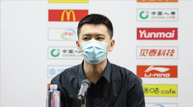 辽宁男篮|向杨鸣道歉！关键4分钟辽宁全华班奔逸绝尘！张镇麟一战封神！