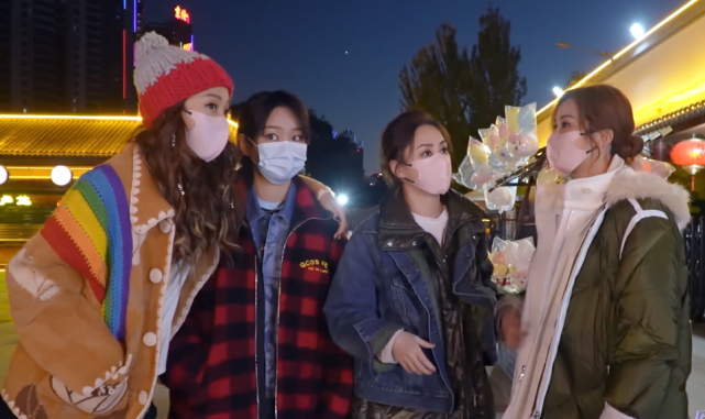 阿娇|容祖儿周笔畅秘密逛街,明星为何总被路人认出?阿娇一句话说出真相