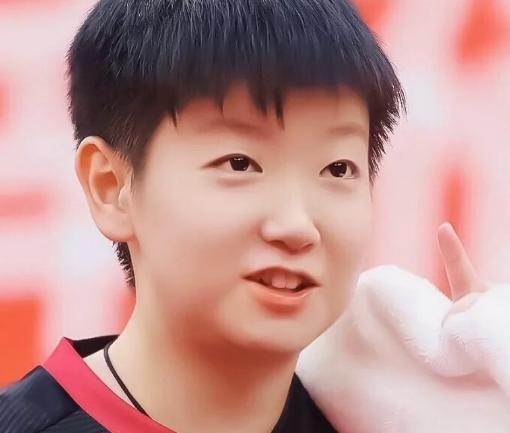 孙颖莎|30天2200万票，给孙颖莎投票都是谁？肖战拉票都不敌，球迷回应硬核