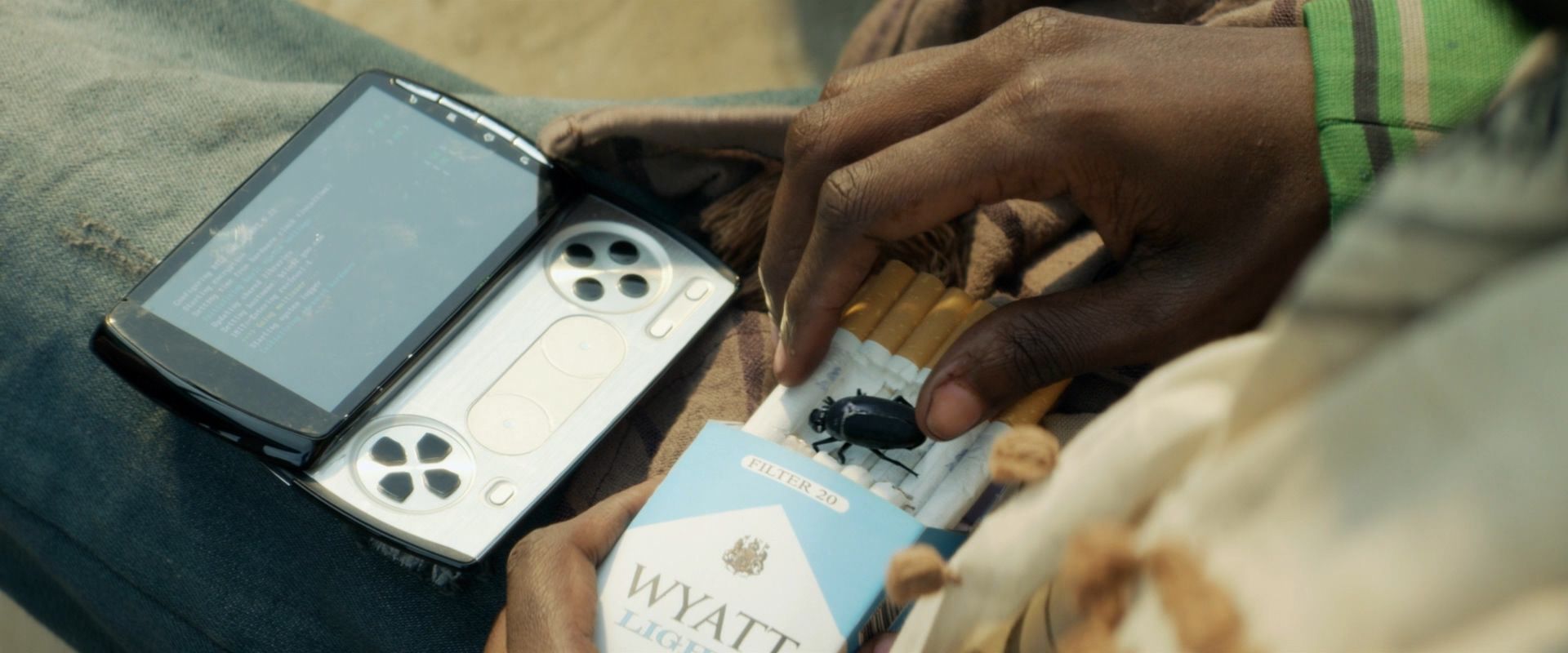 天空之眼|《天空之眼》:“电车难题”的悖论,演员演技精湛,气氛紧张刺激