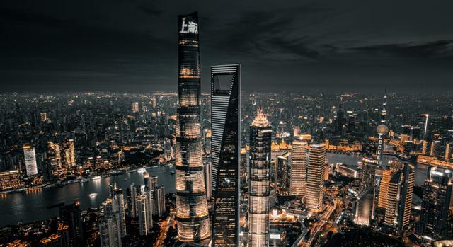 “悲惨”买房人,房子还没装修完,就要被迫退房赔近500万