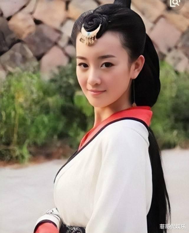 张檬|‘欺软怕硬’张檬:被曝翻白眼挑衅原配,插足军婚连夜滑跪道歉