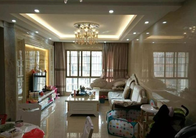 娶个懒货媳妇,连吃饭都叫外卖,新房才住两年就乱成了狗窝!