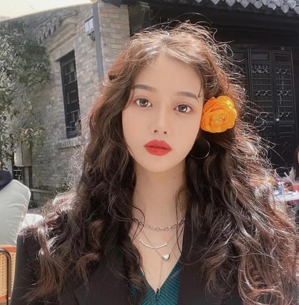 发型 烫染剪有多美？19款发型告诉你，忍不住都想试一试
