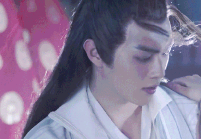 黑头 影视占据半壁江山:“龙须发型”最绝,如今仅8位男主能撑住