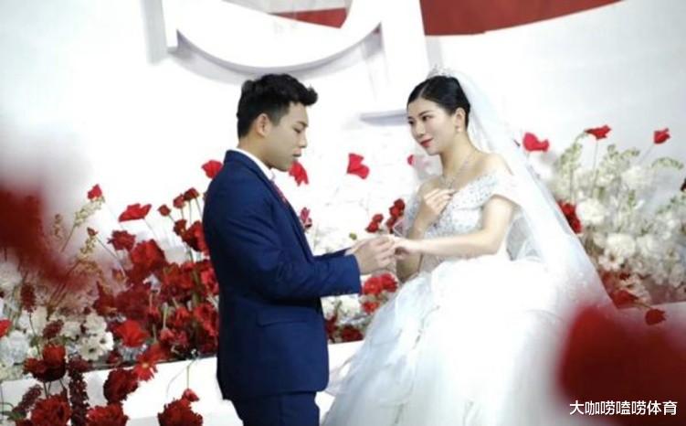 奥运会|恭喜！又一奥运冠军举办婚礼，师母为两人牵线，6年恋爱终成眷属