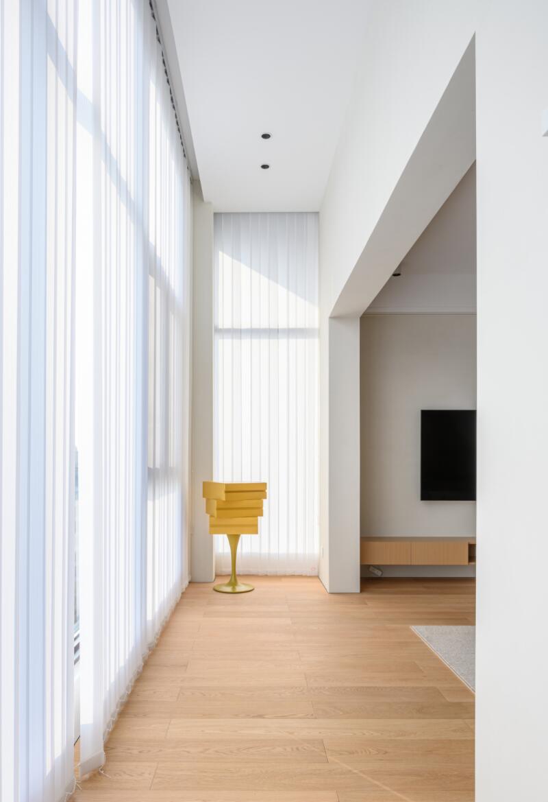 难怪现在装修都不要门套了!看了她130㎡家,才知道有多清爽