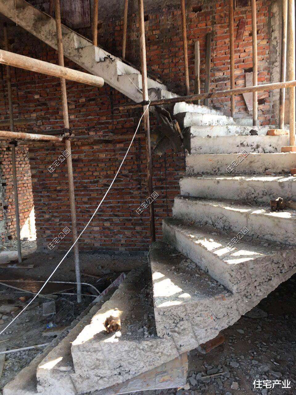 农村自建房楼梯怎么设计？掌握这些小窍门，在家轻松自己建