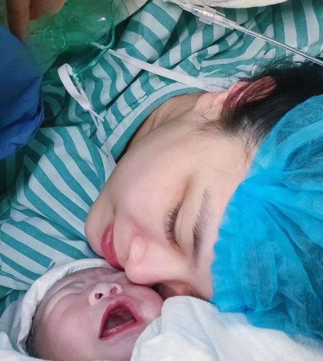 吴敏霞|穷小子成人生赢家！妻子吴敏霞顺利诞下奥运宝宝，虎头虎脑好可爱