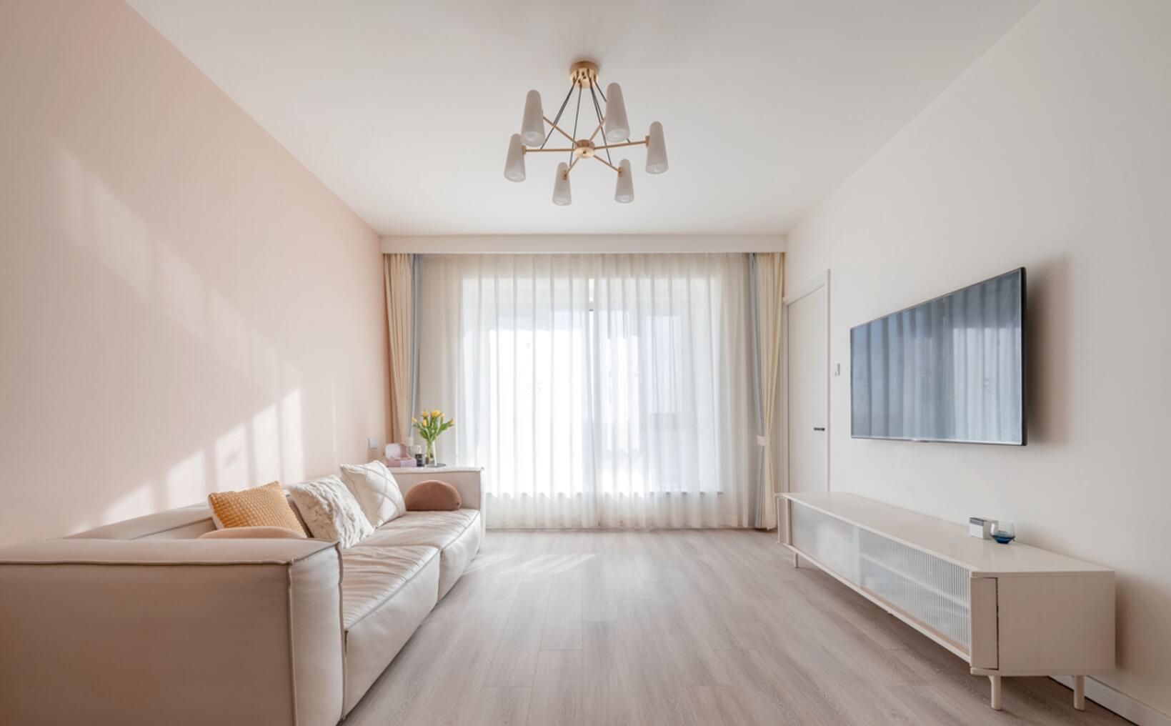 现代风不愧是主流风格!看她85㎡家,骨子里都透着一抹干净