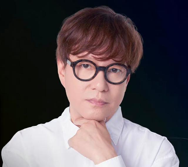 声生不息|《声生不息》感谢大家的支持与喜爱，网友在评论区请求让梁翘柏来