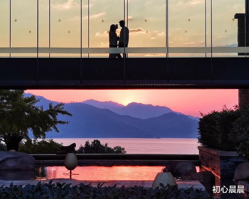 房产|临近结婚 女友要求房产加名字,分手后竟然讨厌要房子,男友大骂“要点脸吧”!