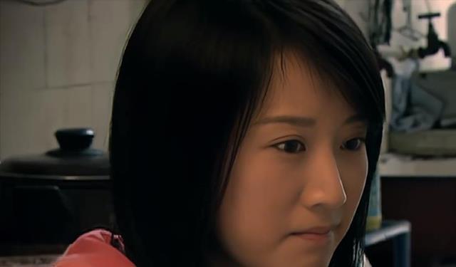 小贝|重读《蜗居》原著:看到郭海藻的自我哀叹,才知郭海萍有多可恨