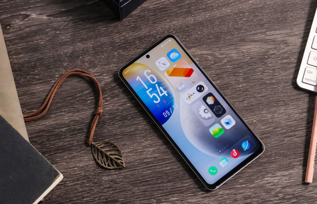 iPhone|明明千元机足够用,还可以经常换,为何还要买五六千的旗舰机?