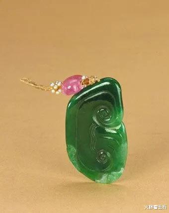 翡翠|故宫博物馆收藏的这些翡翠，个个价值不菲，网友直呼：美炸了