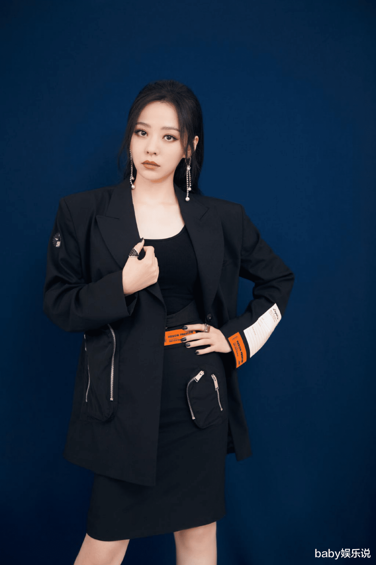 张靓颖|张靓颖:与冯轲相爱15年,被骗走6亿身家,离婚4年后二人天差地别