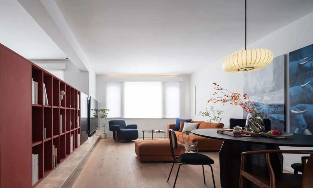 打掉墙体、引光入室:这个130m2混搭小两房,越看越高级!