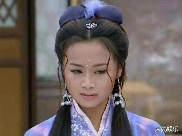 陈婷|曹颖回应手表风波：自己直播没有剧本，也从来不玩套路