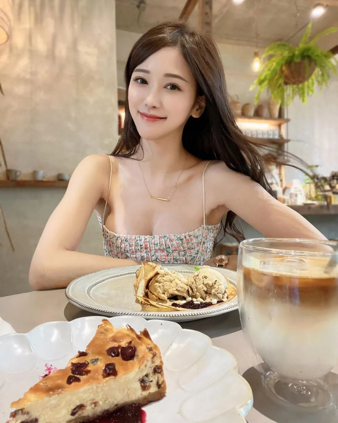 林志玲|台湾网红杜衫衫,神似林志玲的甜美系女神