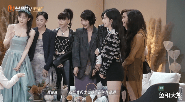 香飘飘|《浪姐3》加更，社交名场面曝光，吴谨言吃得开郑秀妍有被照顾到