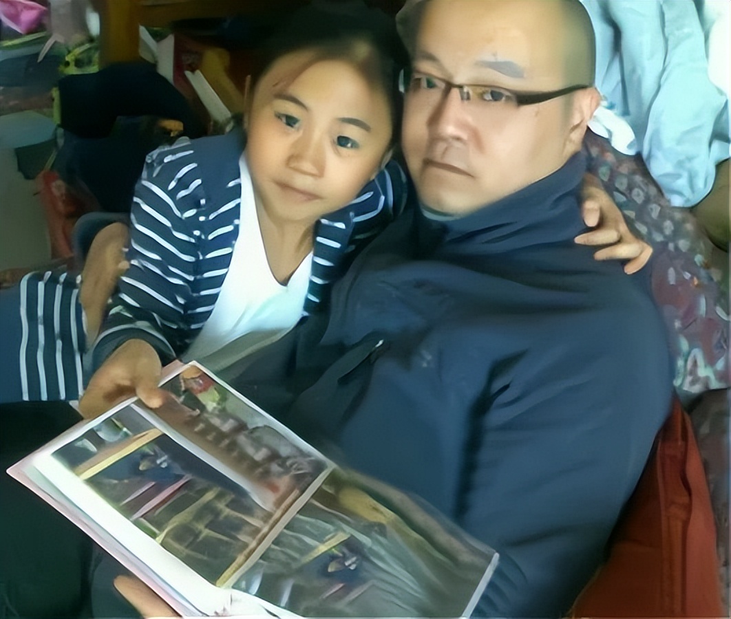 窦唯|窦唯妈妈:为儿子失败的婚姻买单,愧对俩孙女,还好有王菲治愈她