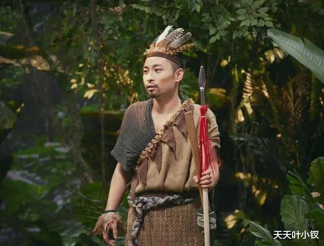 锦上添花|喜剧大赛第二季师哥师姐帮帮赛，三人锦上添花，只有两人雪中送炭