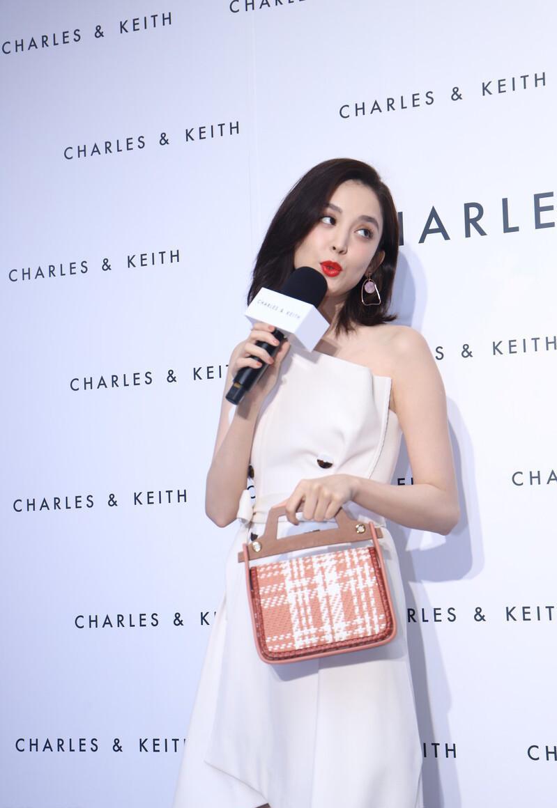 古力娜扎|古力娜扎：霸气侧漏！