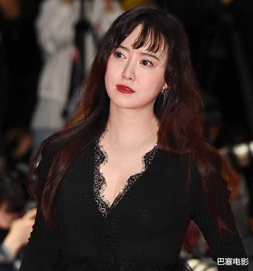 梁朝伟|釜山电影节红毯:梁朝伟大惊喜,女神变脸认不出,玉泽演严重发腮