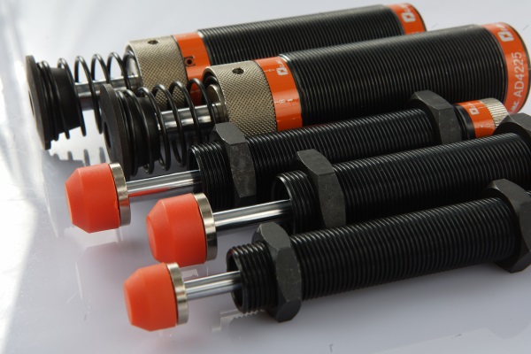 油压缓冲器使用中要注意的三个小细节