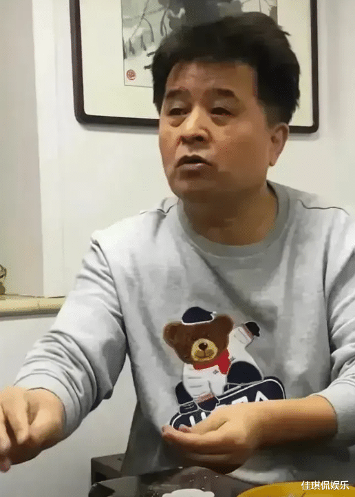 星光大道|淡出星光大道,没有节目主持的毕福剑,已经彻底放弃形象管理了