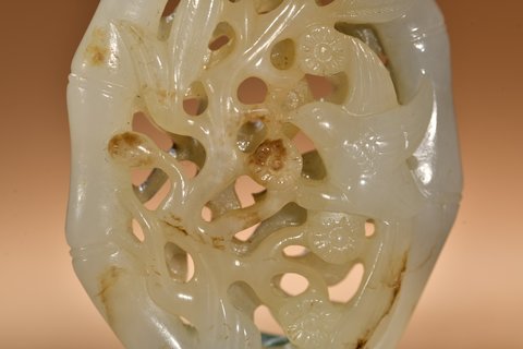 和田玉籽料|和田玉籽料喜上眉梢把件