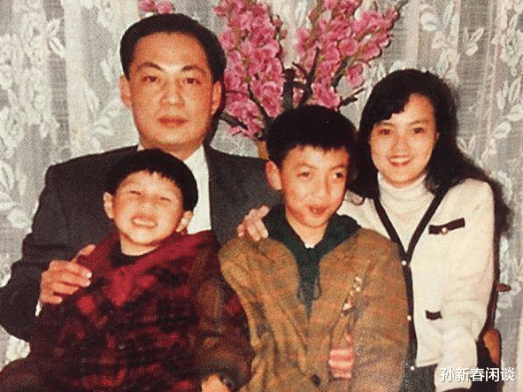 纪宝如|5岁进入娱乐圈，家人把她当成摇钱树，被逼打“童颜针”停止发育