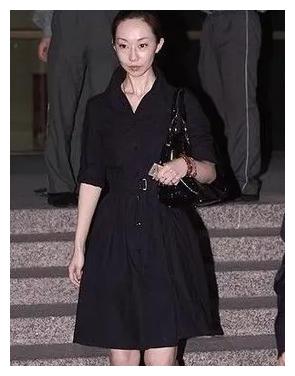 侯瓒|侯瓒:怨恨父亲侯耀文14年,和二伯侯耀华争家产,如今过得怎样了