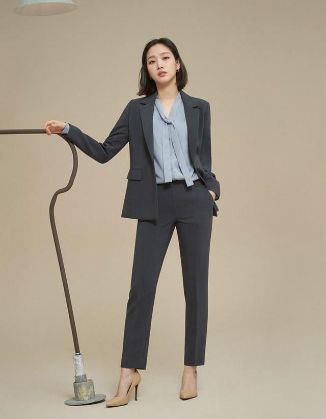 穿衣搭配|职场女性穿这种衣服，既有优雅的气质，也有“通勤风”的味道