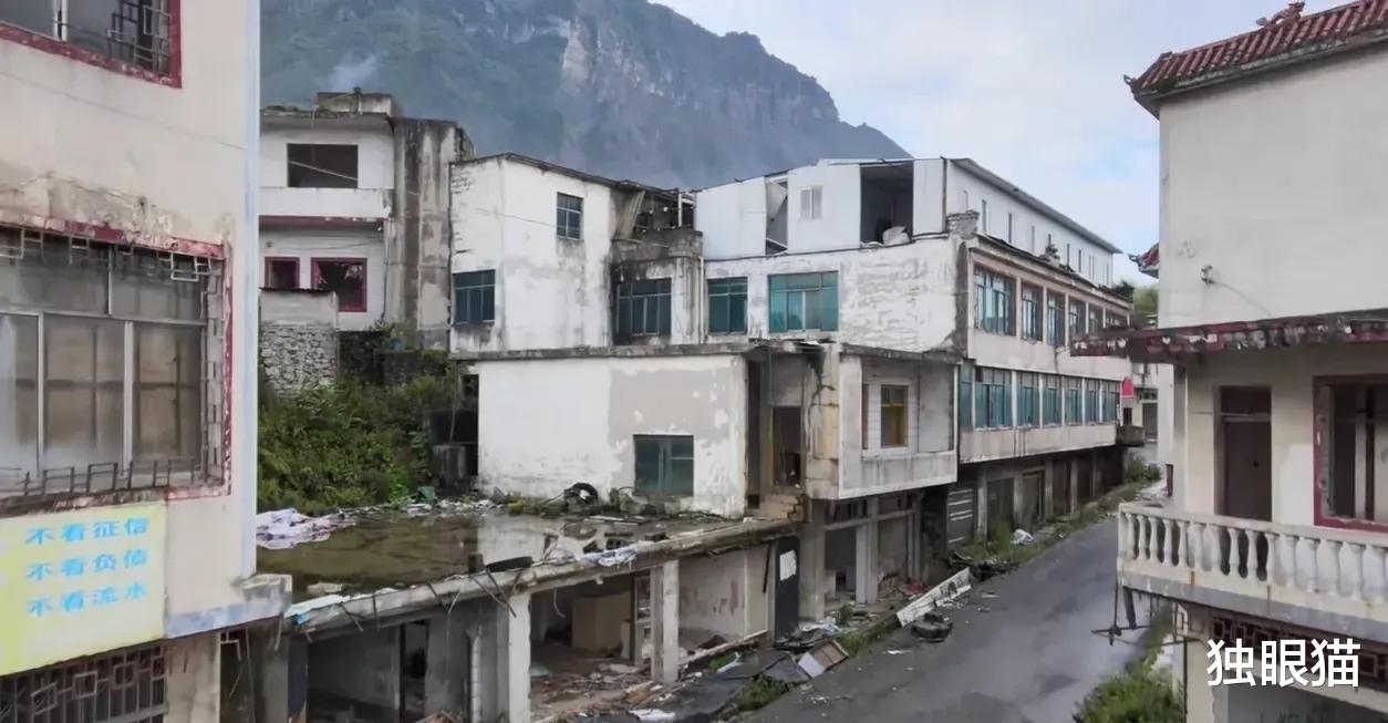 |又发现一座“空城”，遍地楼房没人住，这里究竟发生了什么？
