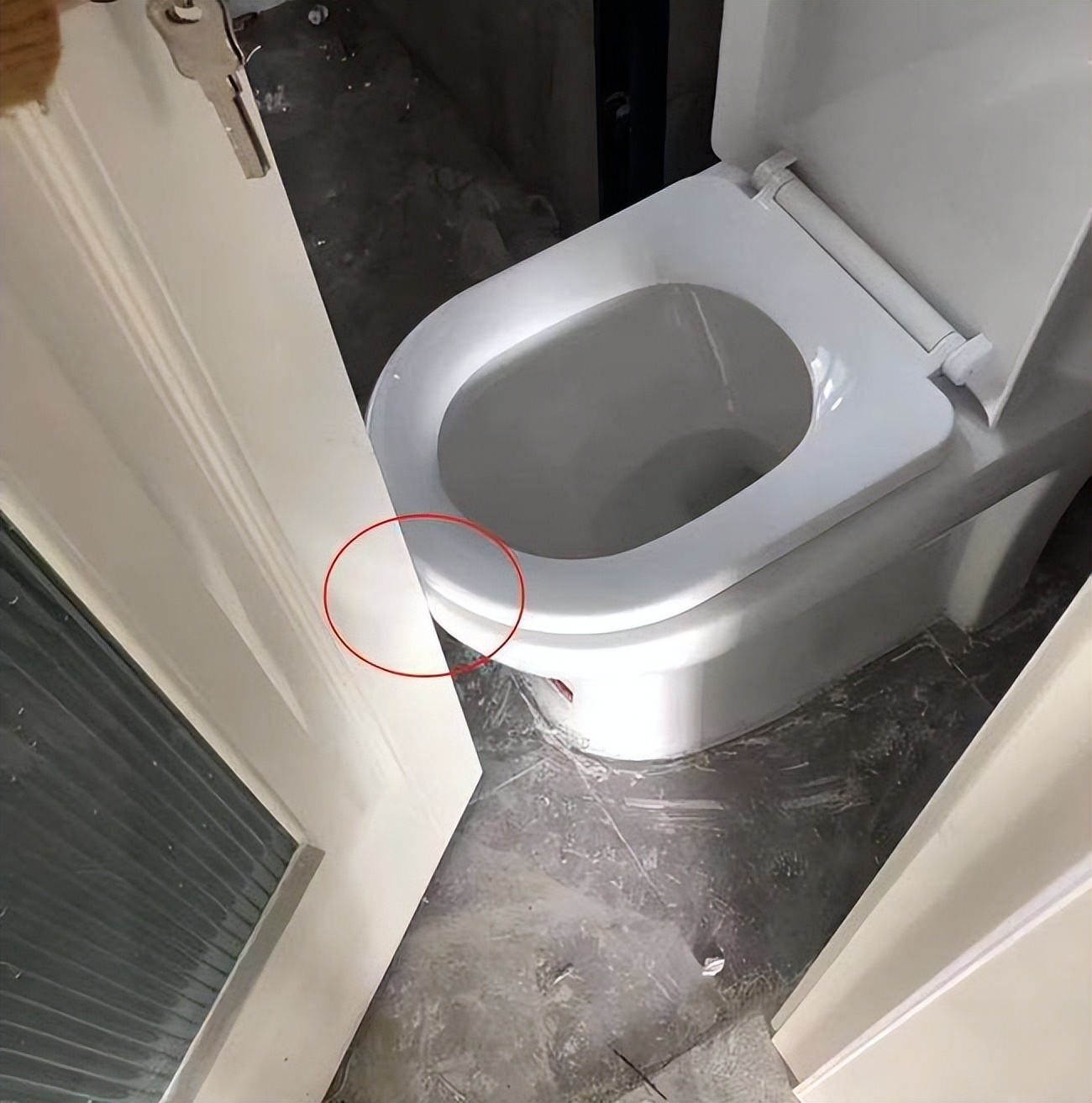 老师傅告诫:卫生间要坚持“5不装”,当初不听劝,现在想拆家