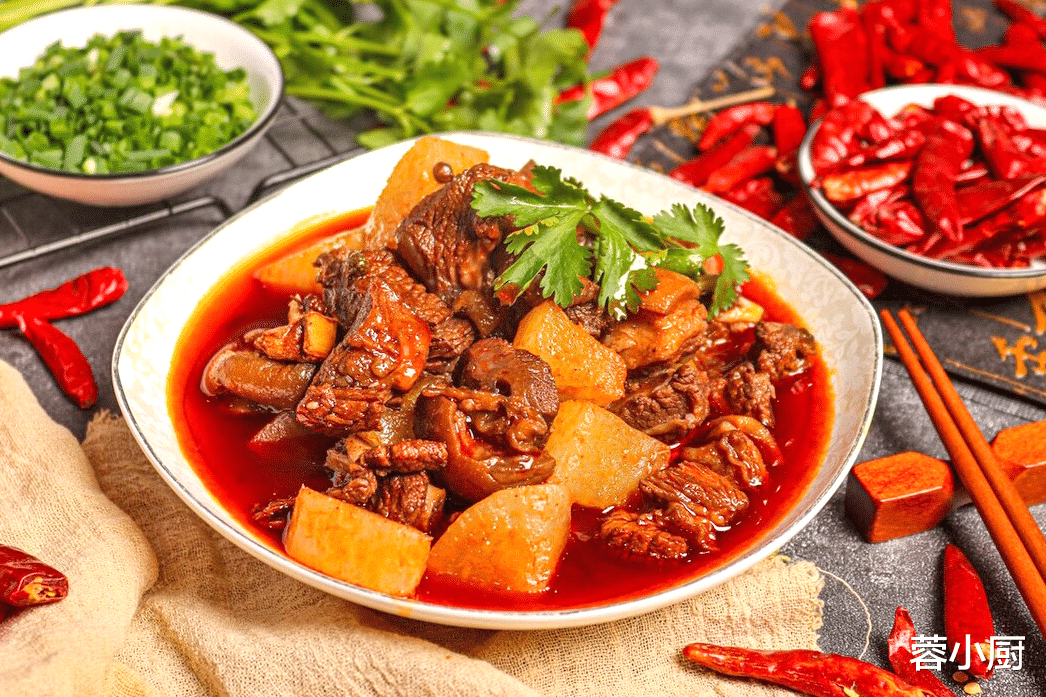 春季倒春寒，多吃“3白3红3黄”，御寒暖身解春乏，应时节身体好