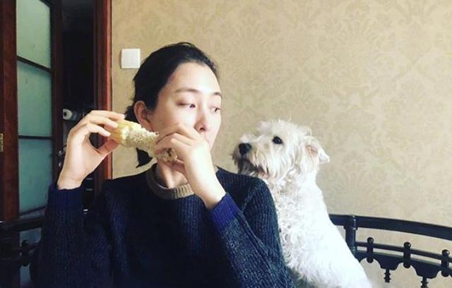 参观马苏现实中的家:全屋喜欢用粉红色装修,哪像是奔四的人了