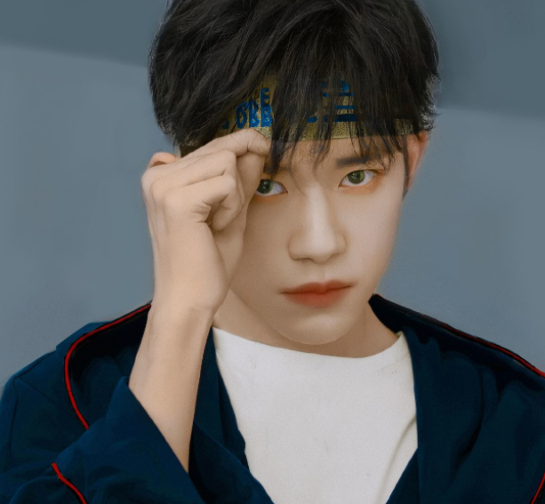 易烊千玺|王一博在娱乐圈能和易烊千玺比吗?