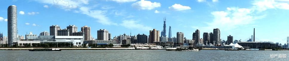 地产人速写96：大妈出家裸捐五百万，女儿贷款上学给我们的启示
