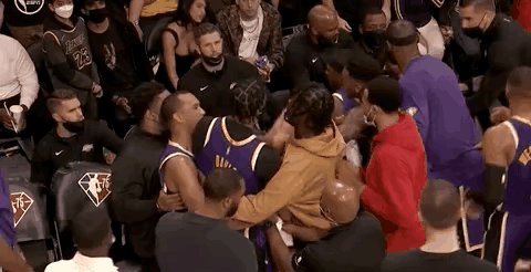 |终于回来！NBA第一神秘球员！两战13分5板！他现在给库兹马打下手