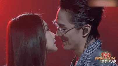 戚薇|戚薇自曝大瓜，半个娱乐圈都惊动了！