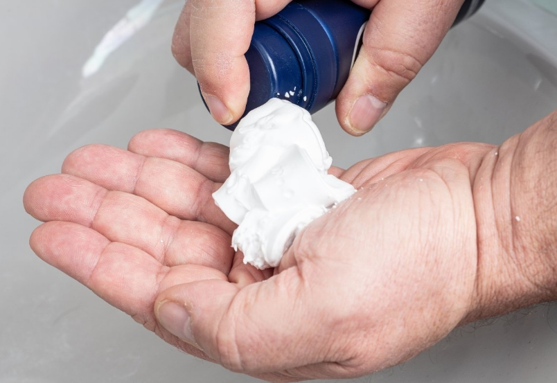 脱发|“米诺地尔”治脱发有副作用？哪些人不能用？不妨收藏以便查看