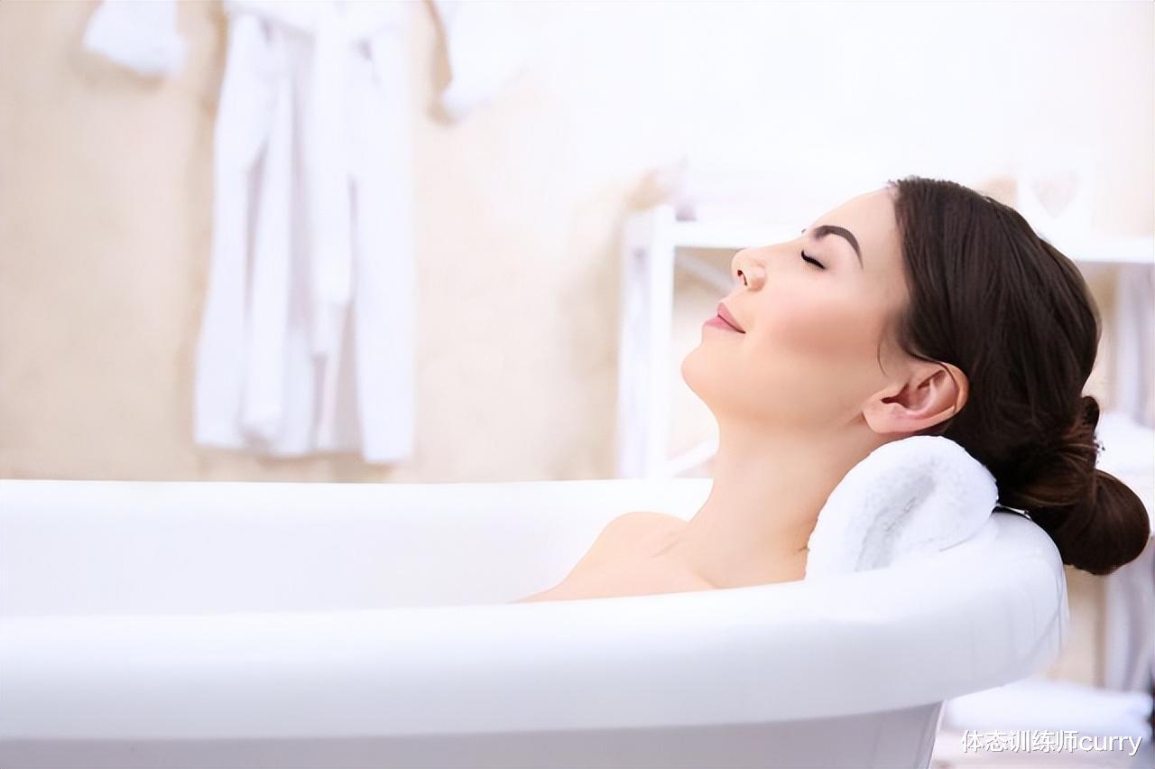 中老年人|冬季多久洗一次澡最健康？温馨提示：中老年人洗澡，要注意这6点